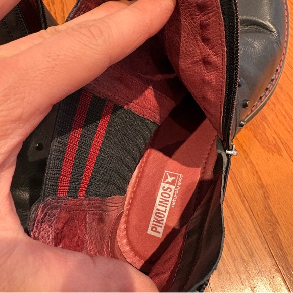 Pikolinos Vicar Black Leather Studded Ankle Boots Chelsea Biker Size 39 8.5 - 9 - Picture 12 of 12